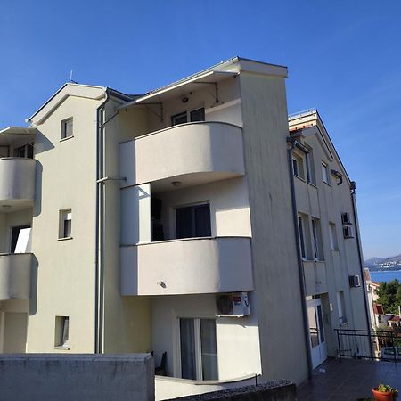 Apartman Ciovo Trogir Apartment Exterior photo